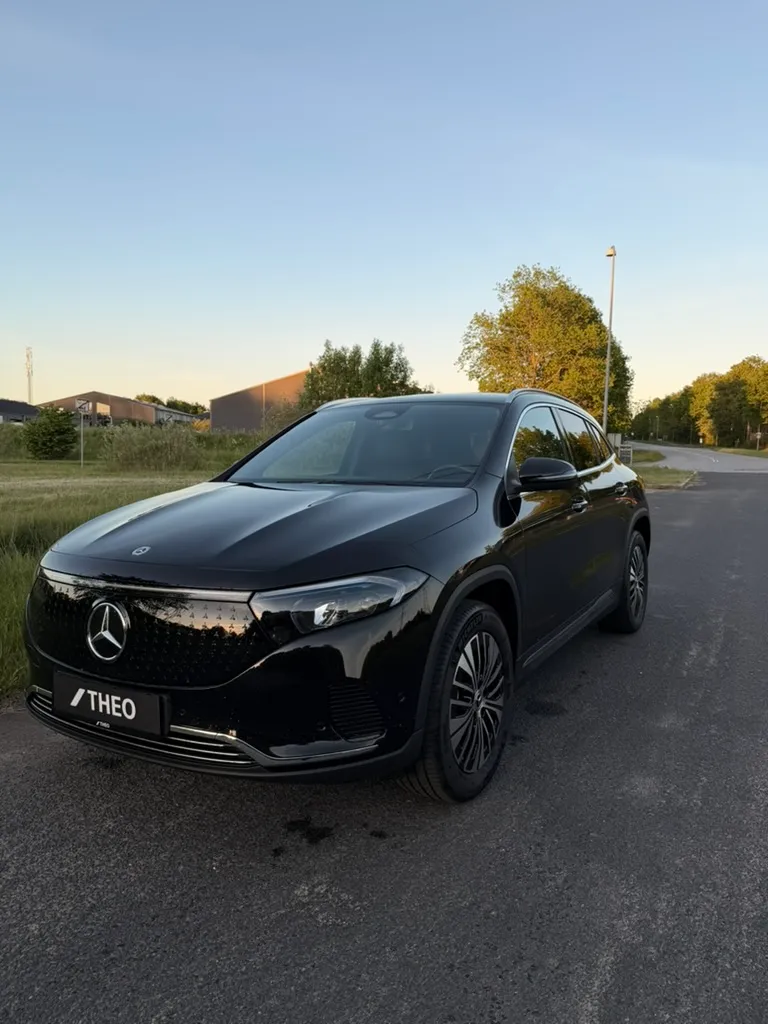 Mercedes-Benz EQA 250+ Sort – solgt af THEO Import