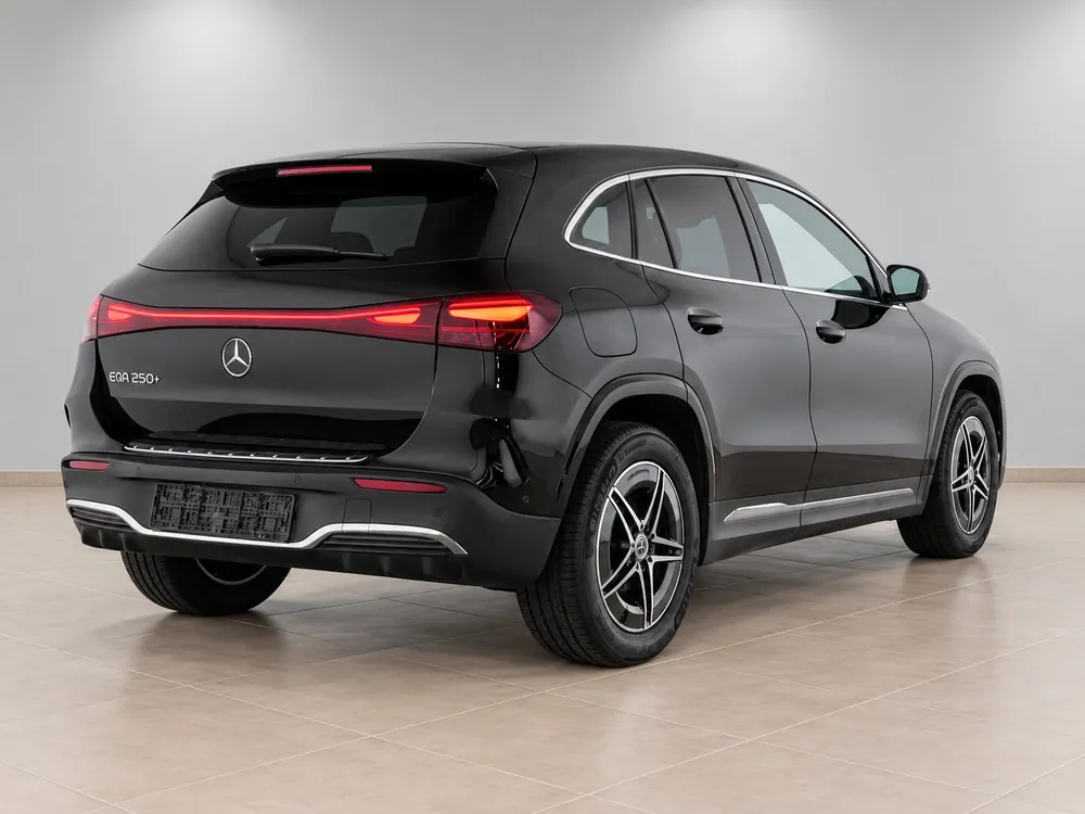 Mercedes-Benz EQA 250+ AMG Line Advanced Sort metallic – til salg hos THEO Import
