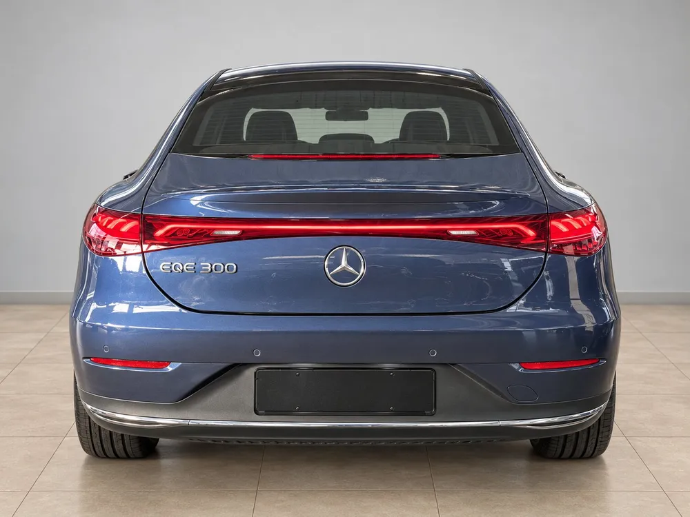 Mercedes-Benz EQE 300 Electric Art Blå metallic – til salg hos THEO Import