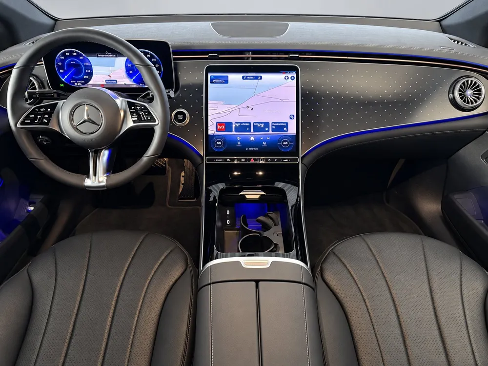 Mercedes-Benz EQE 300 Electric Art Blå metallic – til salg hos THEO Import