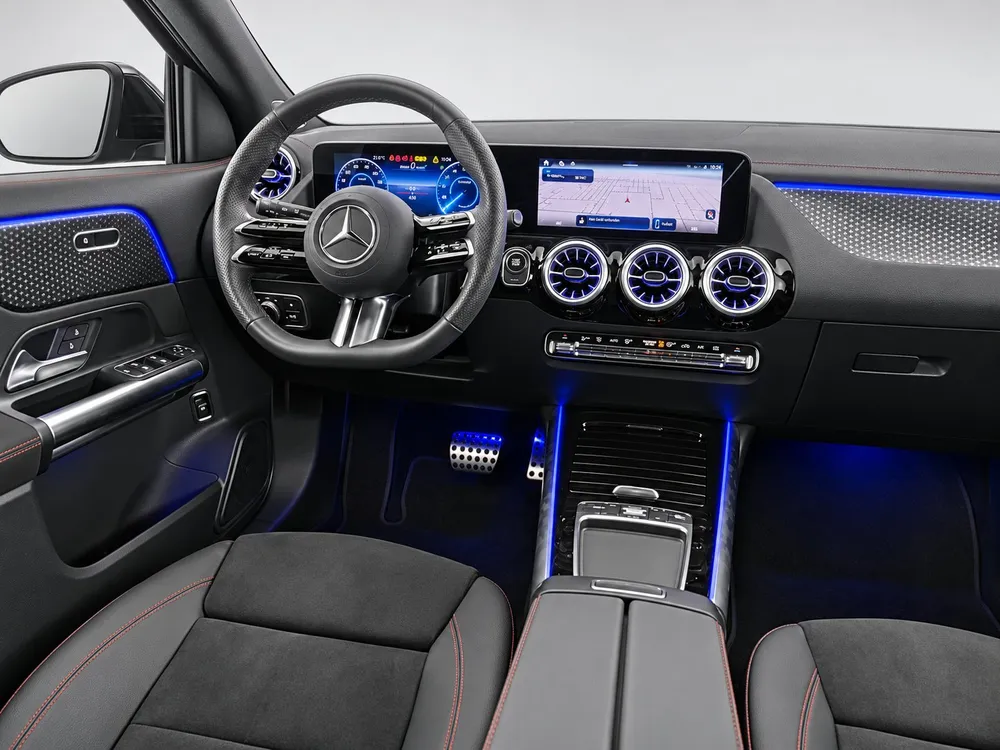 Mercedes-Benz EQA 250+ AMG Line Advanced Sort metallic – til salg hos THEO Import